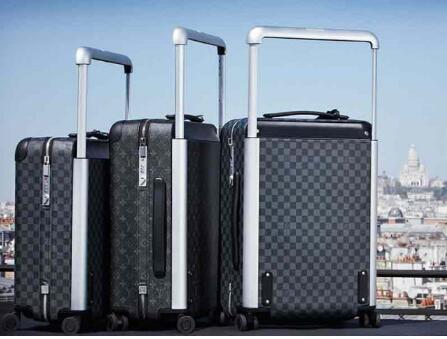 路易威登lv行李箱 这是经典图案的现代和男性延伸