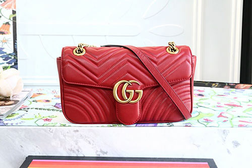 红色古奇GGMarmont绗缝包是销量最大的包包
